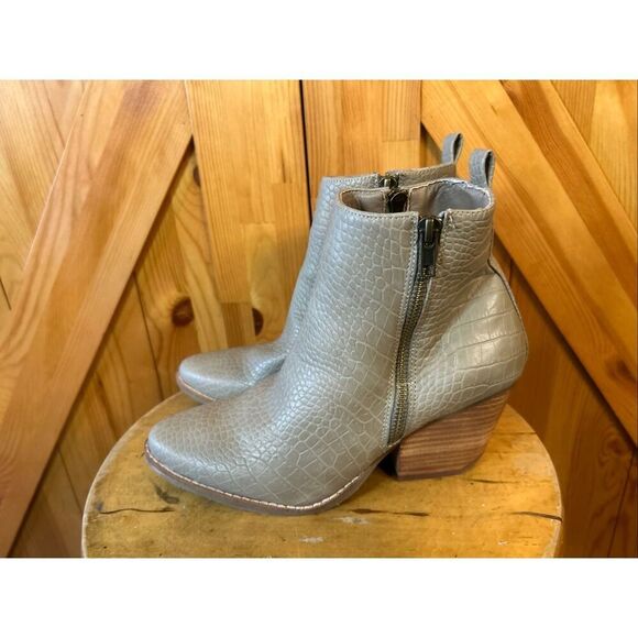 Coconuts by Matisse Womens Ankle Boots Size 7.5 - Picture 3 of 8